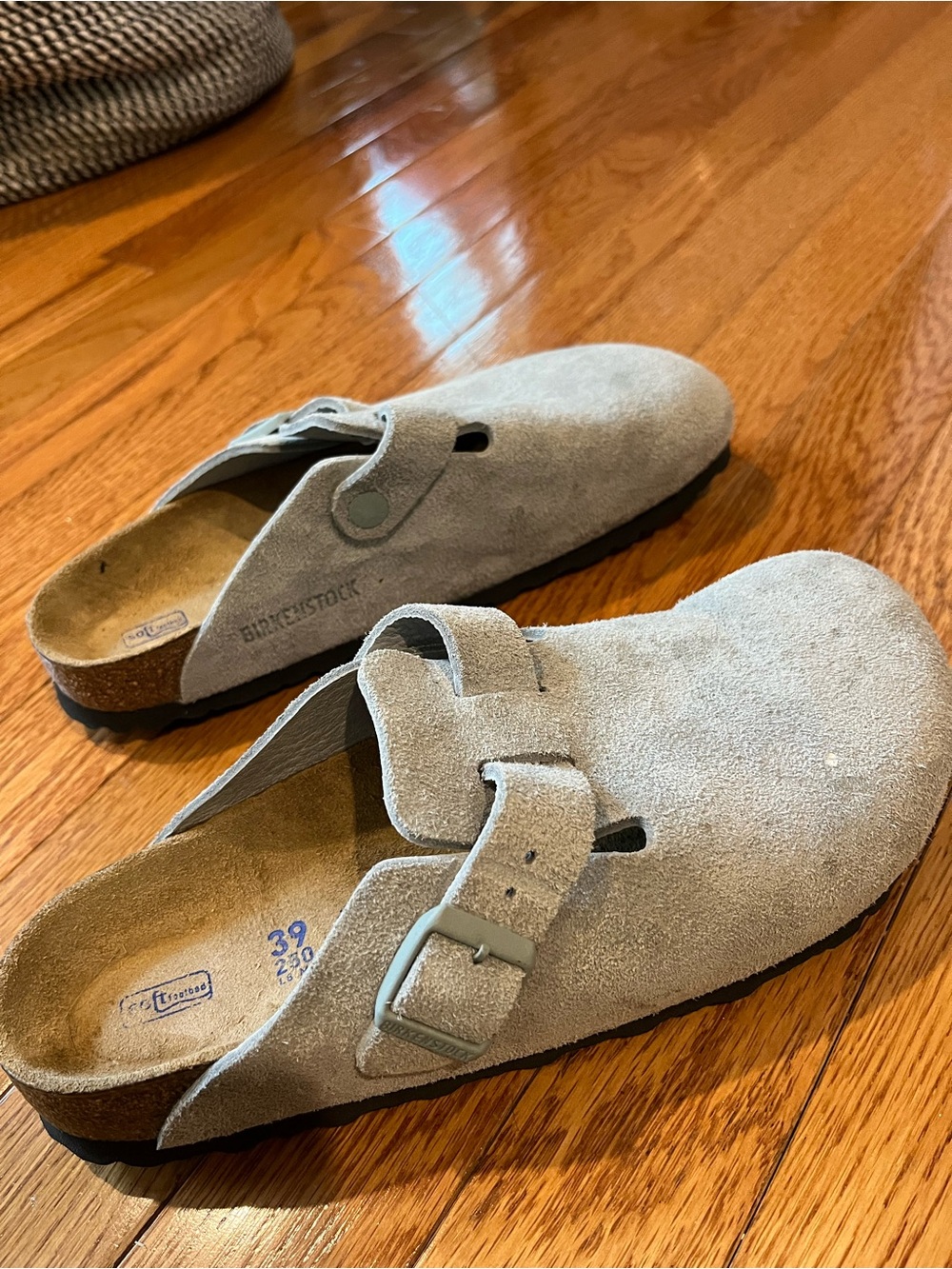 Birkenstock Boston Clog Soft Footbed
in Suede Leather, "Pure Sage" colorway - Picture 3 of 7
